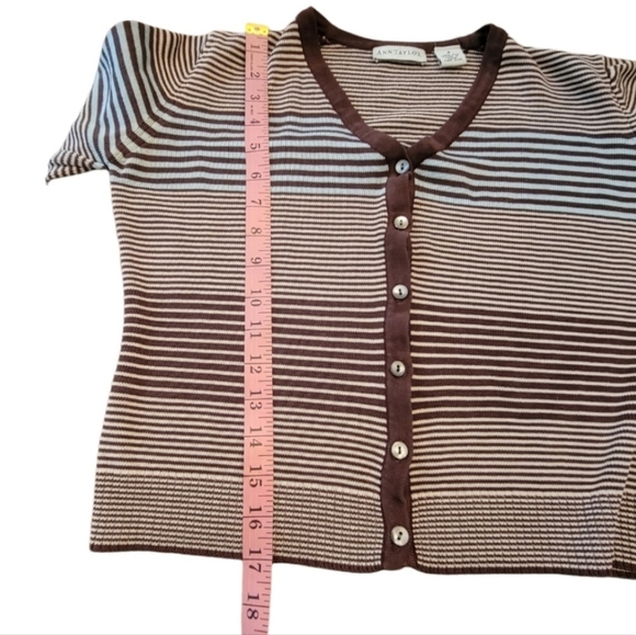 Ann Taylor Size S 100% Silk Button Up Cardigan - Picture 3 of 7